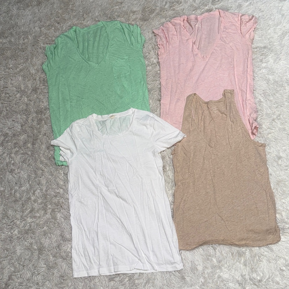 4 JCrew M Women's Assorted Color V-Neck Tops